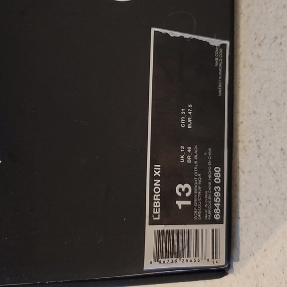 Lebron Twelve Wolf Grey - Picture 7 of 7